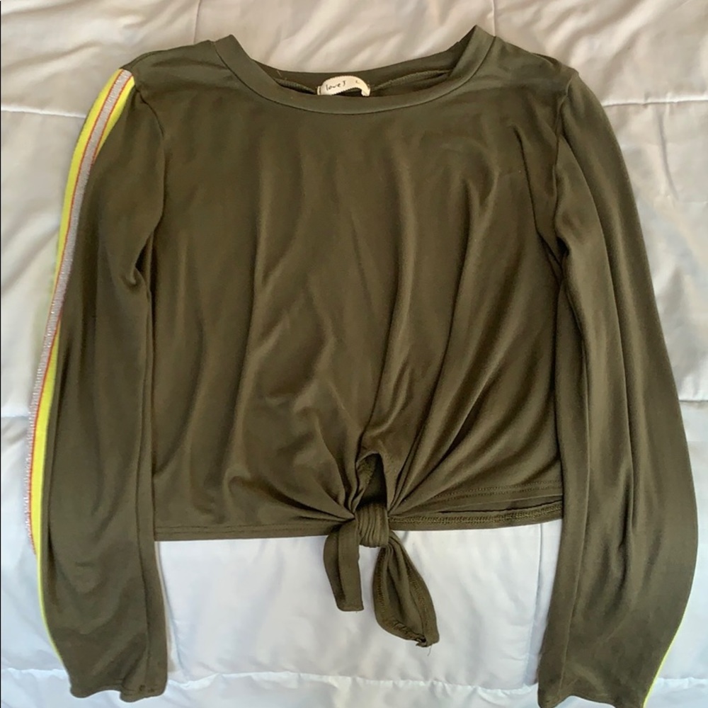 Crop top